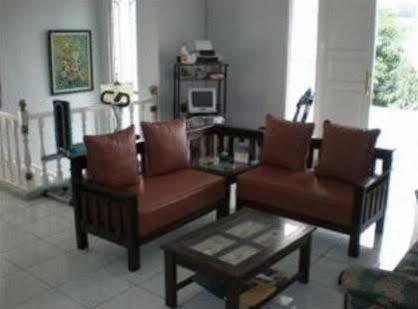Bangka Bed And Breakfast Jakarta Eksteriør billede